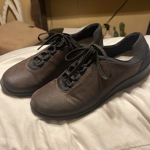 Cloudsteppers by Clark’s size 9 1/2